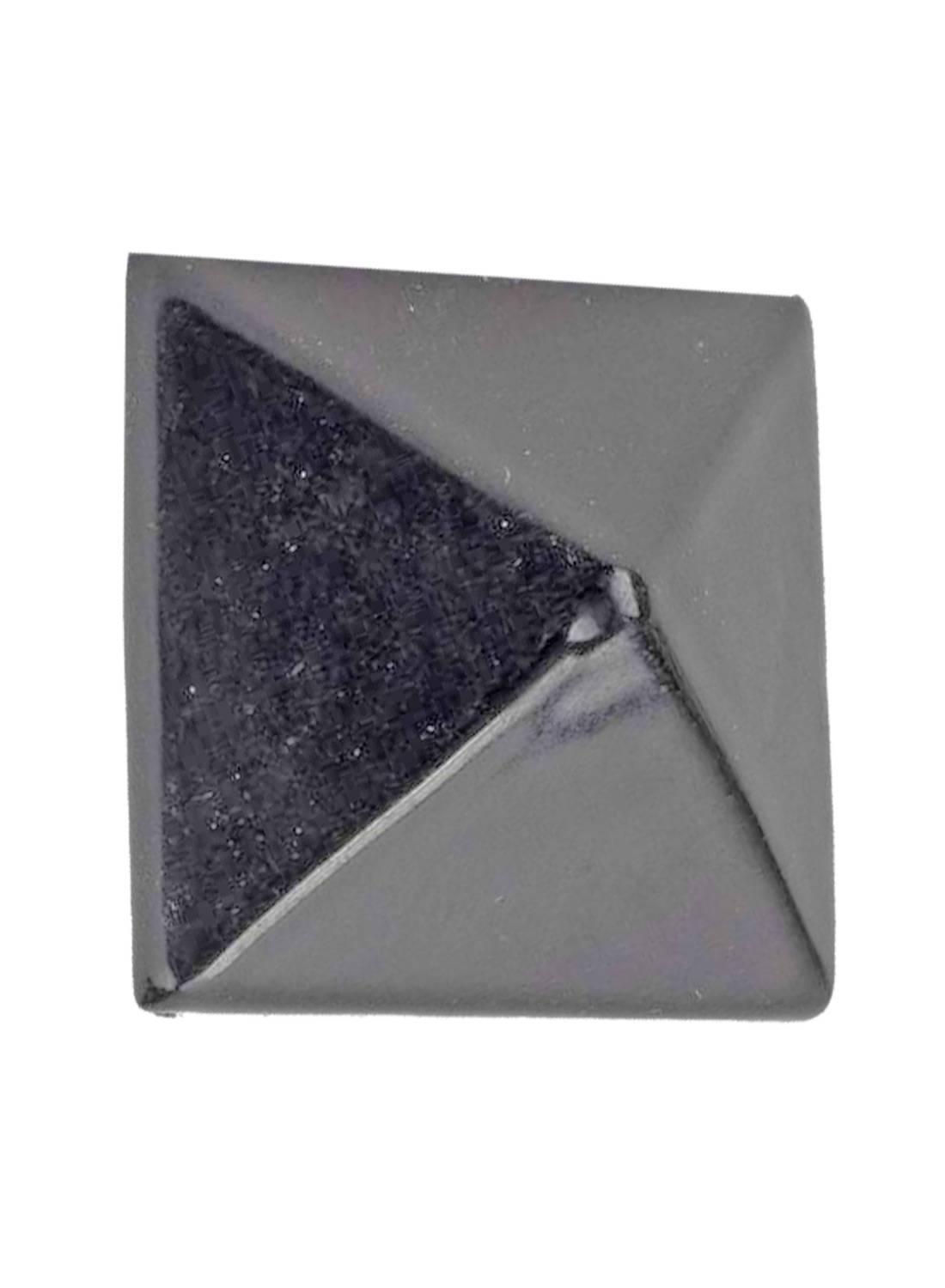 Black pyramid large Studs