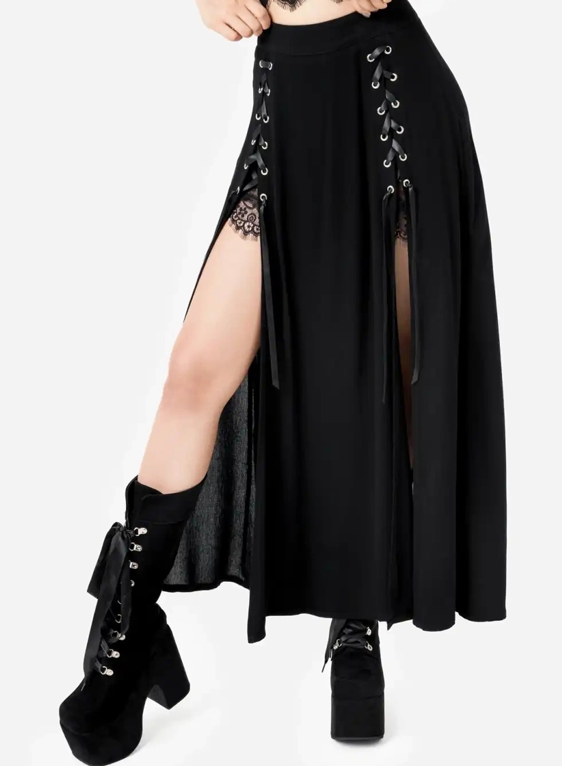 Restyle Rhodanthe Maxi Skirt